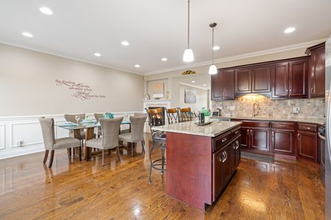 Tiny photo for 17934 Fountain Circle, Orland Park, IL 60467 (MLS # 12615803)