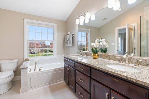 Tiny photo for 17934 Fountain Circle, Orland Park, IL 60467 (MLS # 12615803)