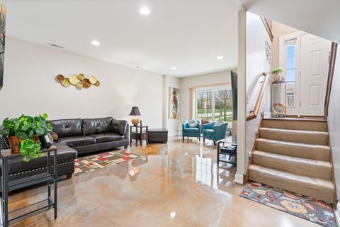 Tiny photo for 17934 Fountain Circle, Orland Park, IL 60467 (MLS # 12615803)