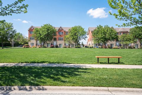 Tiny photo for 17934 Fountain Circle, Orland Park, IL 60467 (MLS # 12615803)