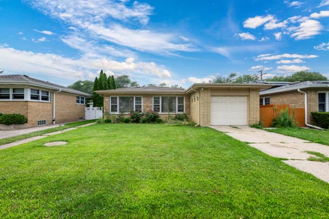 Photo of 8652 Crawford Avenue, Skokie, IL 60076 (MLS # 12729252)
