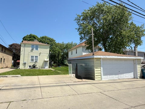 Tiny photo for 1310 N 24th Avenue, Melrose Park, IL 60160 (MLS # 12680748)