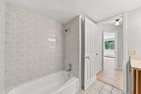 Tiny photo for 215 S Hale Street #6A, Addison, IL 60101 (MLS # 12756773)