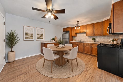 Tiny photo for 215 S Hale Street #6A, Addison, IL 60101 (MLS # 12756773)