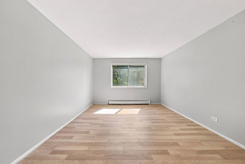 Tiny photo for 215 S Hale Street #6A, Addison, IL 60101 (MLS # 12756773)