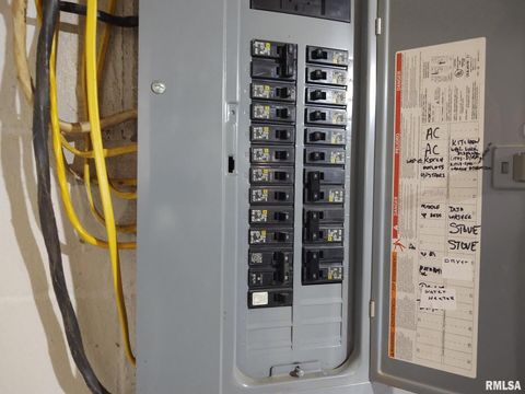 Tiny photo for 601 OHIO Street, Grand Chain, IL 62941 (MLS # EB459493)