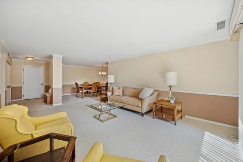 Tiny photo for 2000 CHESTNUT Avenue #103, Glenview, IL 60025 (MLS # 12561689)