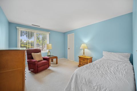 Tiny photo for 2000 CHESTNUT Avenue #103, Glenview, IL 60025 (MLS # 12561689)