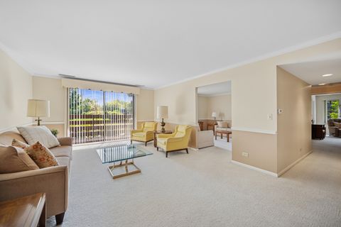 Tiny photo for 2000 CHESTNUT Avenue #103, Glenview, IL 60025 (MLS # 12561689)