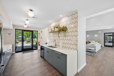 Tiny photo for 2000 CHESTNUT Avenue #103, Glenview, IL 60025 (MLS # 12561689)