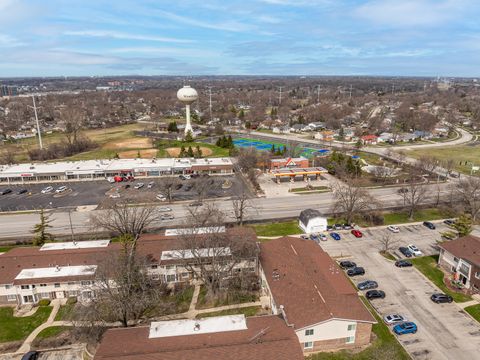 Tiny photo for 3008 Roberts Drive #1, Woodridge, IL 60517 (MLS # 12602252)