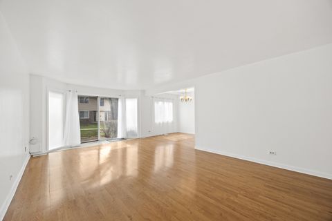 Tiny photo for 3008 Roberts Drive #1, Woodridge, IL 60517 (MLS # 12602252)