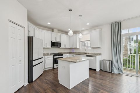 Tiny photo for 1911 Continental Avenue, Naperville, IL 60563 (MLS # 12386128)