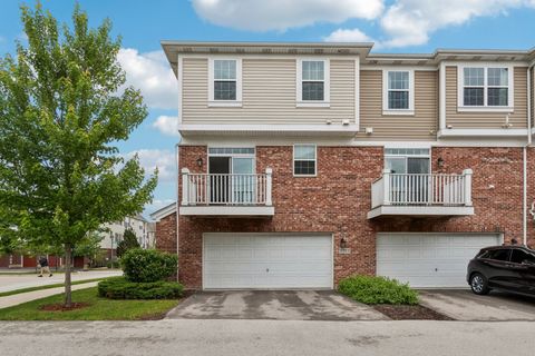 Tiny photo for 1911 Continental Avenue, Naperville, IL 60563 (MLS # 12386128)
