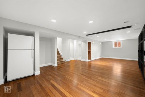 Tiny photo for 1722 Bonita Avenue, Mount Prospect, IL 60056 (MLS # 12519843)