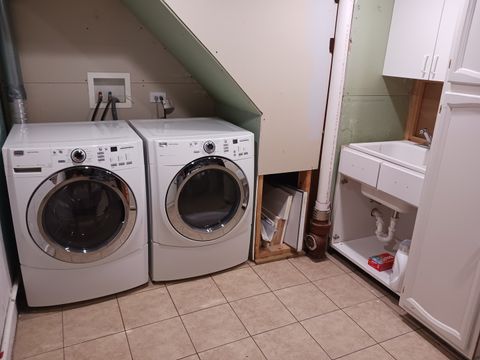 Tiny photo for 1722 Bonita Avenue, Mount Prospect, IL 60056 (MLS # 12519843)