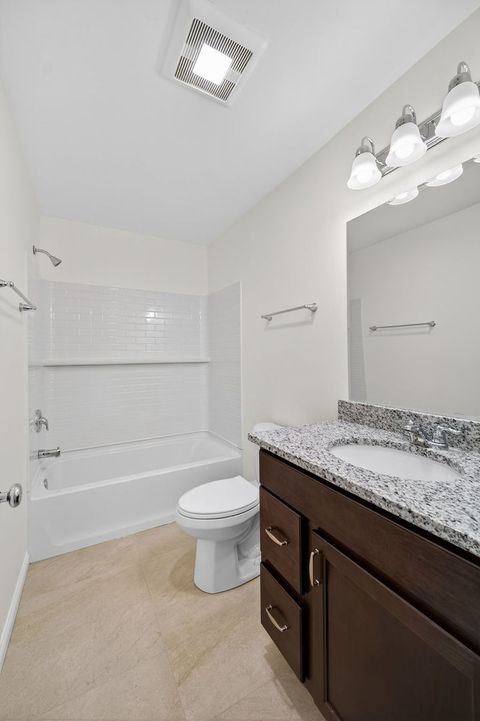 Tiny photo for 533 Watercress Drive, Aurora, IL 60504 (MLS # 12556424)