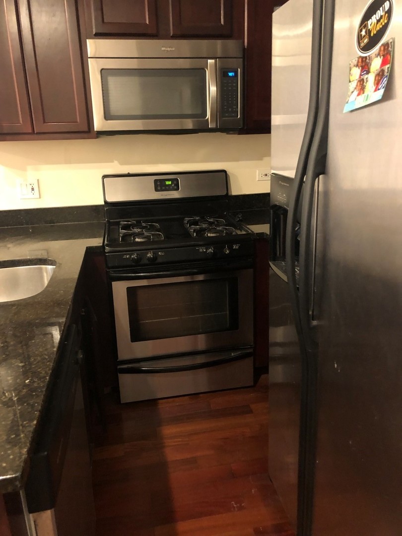 3553 W Ainslie Street 3