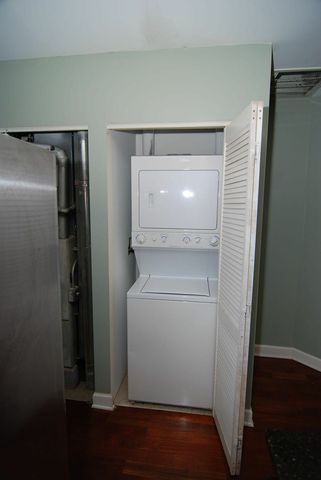 3553 W Ainslie Street 3