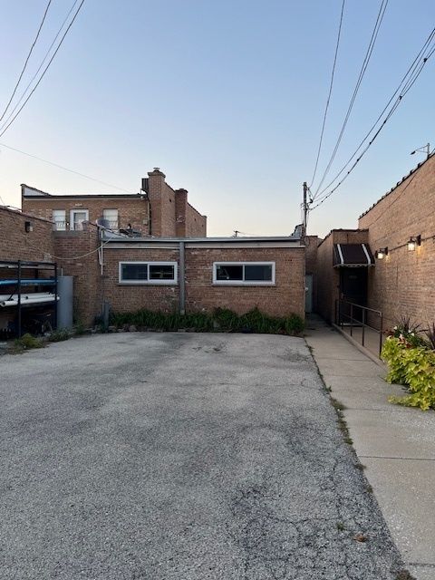 Tiny photo for 8607 W Cermak Road, North Riverside, IL 60546 (MLS # 12502440)