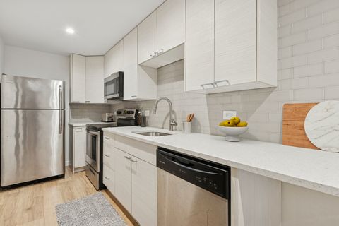 Tiny photo for 1069 W FOSTER Avenue #1C, Chicago, IL 60640 (MLS # 12531461)