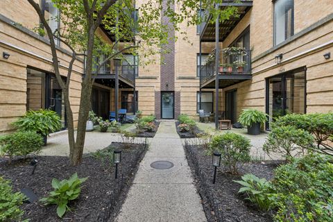 Tiny photo for 1069 W FOSTER Avenue #1C, Chicago, IL 60640 (MLS # 12531461)