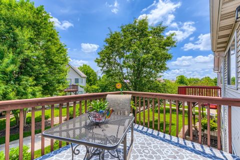Tiny photo for 3105 Saganashkee Lane, Naperville, IL 60564 (MLS # 12409999)