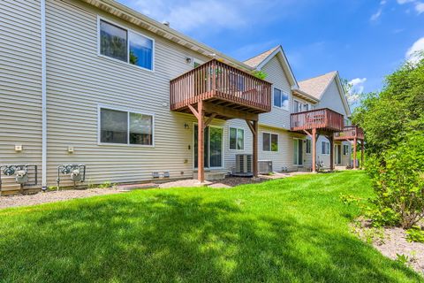 Tiny photo for 3105 Saganashkee Lane, Naperville, IL 60564 (MLS # 12409999)