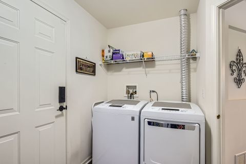 Tiny photo for 3105 Saganashkee Lane, Naperville, IL 60564 (MLS # 12409999)