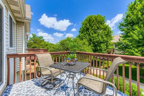 Tiny photo for 3105 Saganashkee Lane, Naperville, IL 60564 (MLS # 12409999)