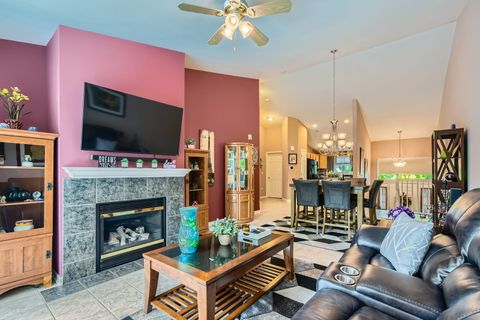 Tiny photo for 3105 Saganashkee Lane, Naperville, IL 60564 (MLS # 12409999)