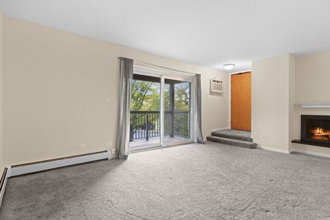 Tiny photo for 751 S DWYER Avenue #F, Arlington Heights, IL 60005 (MLS # 12470946)