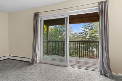 Tiny photo for 751 S DWYER Avenue #F, Arlington Heights, IL 60005 (MLS # 12470946)