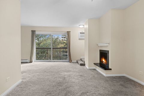 Tiny photo for 751 S DWYER Avenue #F, Arlington Heights, IL 60005 (MLS # 12470946)