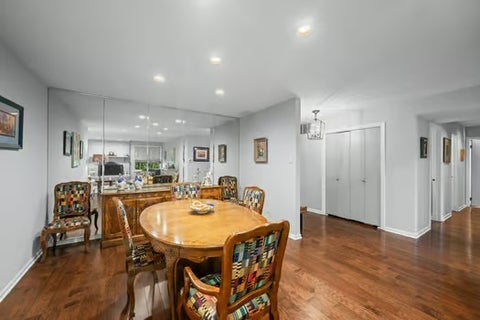 Tiny photo for 1125 Lake Cook Road #505E, Northbrook, IL 60062 (MLS # 12712225)