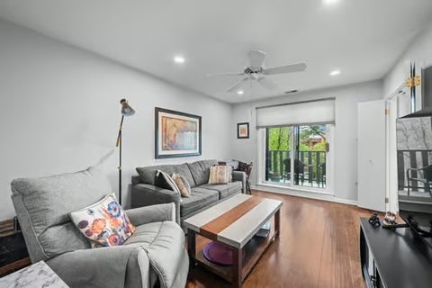 Tiny photo for 1125 Lake Cook Road #505E, Northbrook, IL 60062 (MLS # 12712225)
