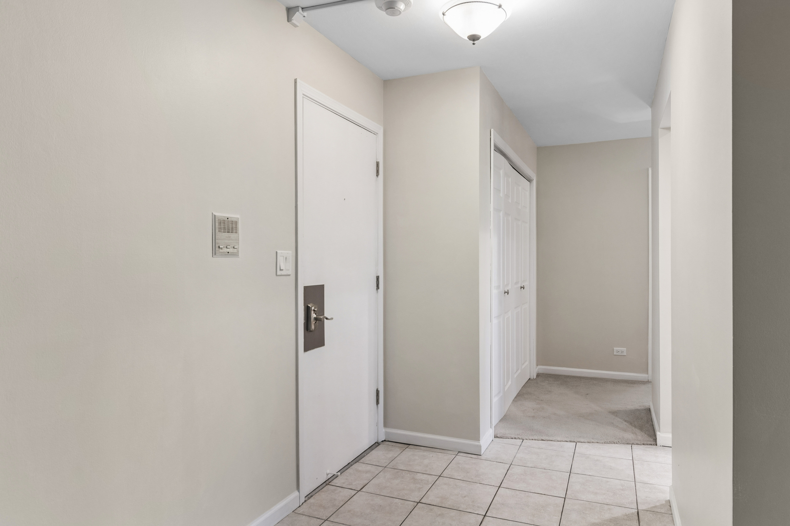 460 Raintree Court 2N