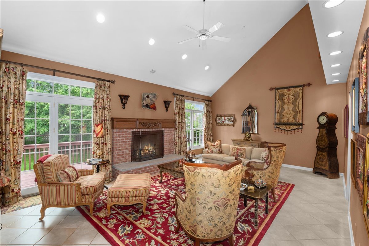 850 Evergreen Way