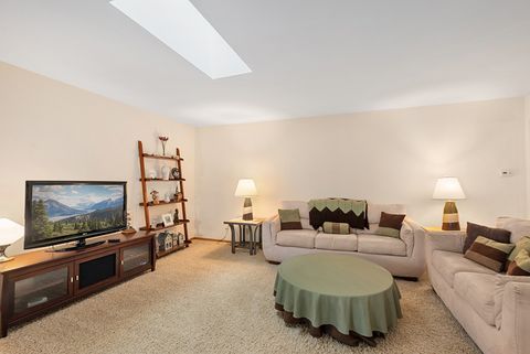 Tiny photo for 5002 W Circle Place, Crestwood, IL 60418 (MLS # 12501288)