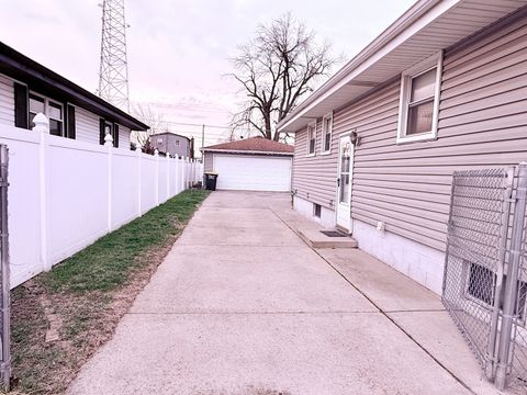 Tiny photo for Lansing, IL 60438 (MLS # 12606660)