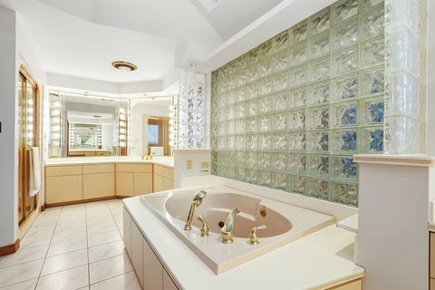 Tiny photo for 21632 Wolf Road, Mokena, IL 60448 (MLS # 12551039)