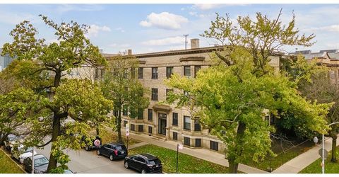 917 W Waveland Avenue 1C Chicago IL 60613