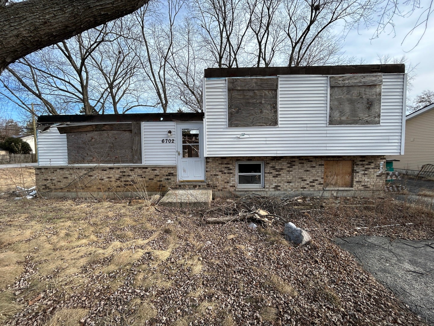 6702 Wander Way