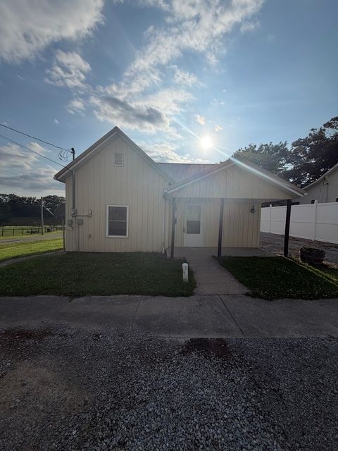 Tiny photo for 300 N Virginia Street, Mcleansboro, IL 62859 (MLS # 12664542)