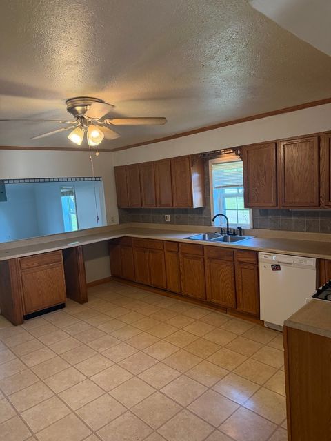 Tiny photo for 300 N Virginia Street, Mcleansboro, IL 62859 (MLS # 12664542)
