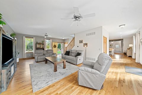 Tiny photo for 43W140 Campton Hills Road, Elburn, IL 60119 (MLS # 12509950)