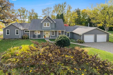 Photo of 43W140 Campton Hills Road, Elburn, IL 60119 (MLS # 12509950)