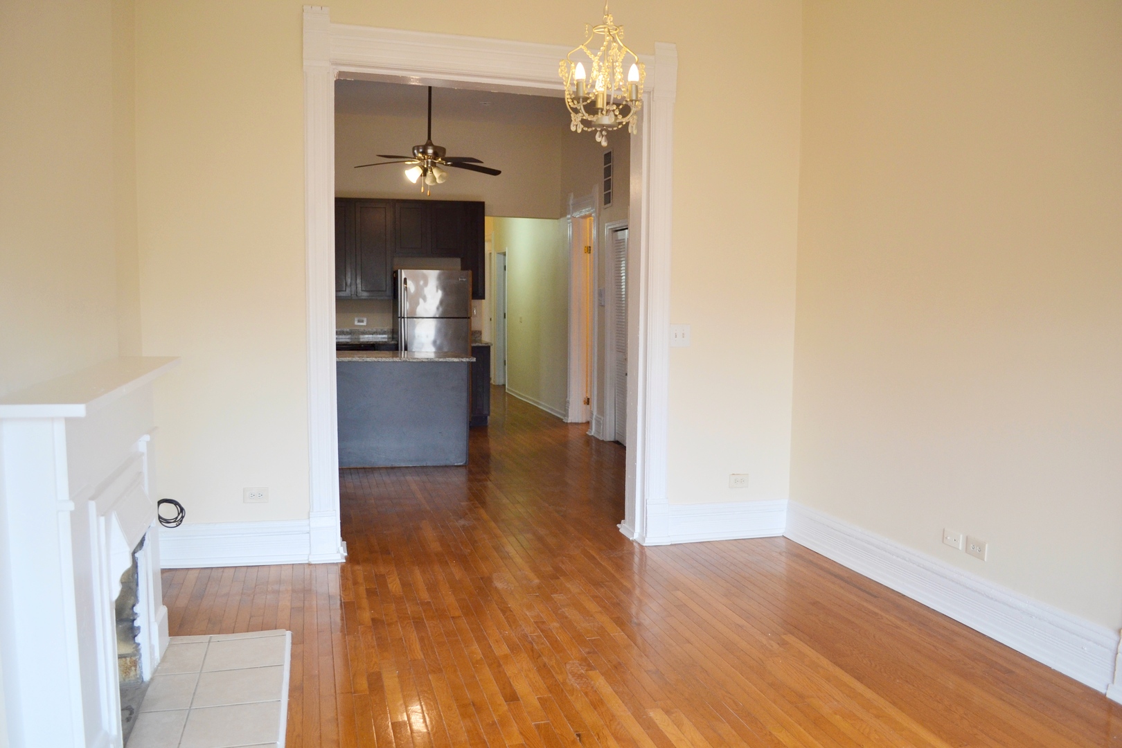 2050 W North Avenue 3