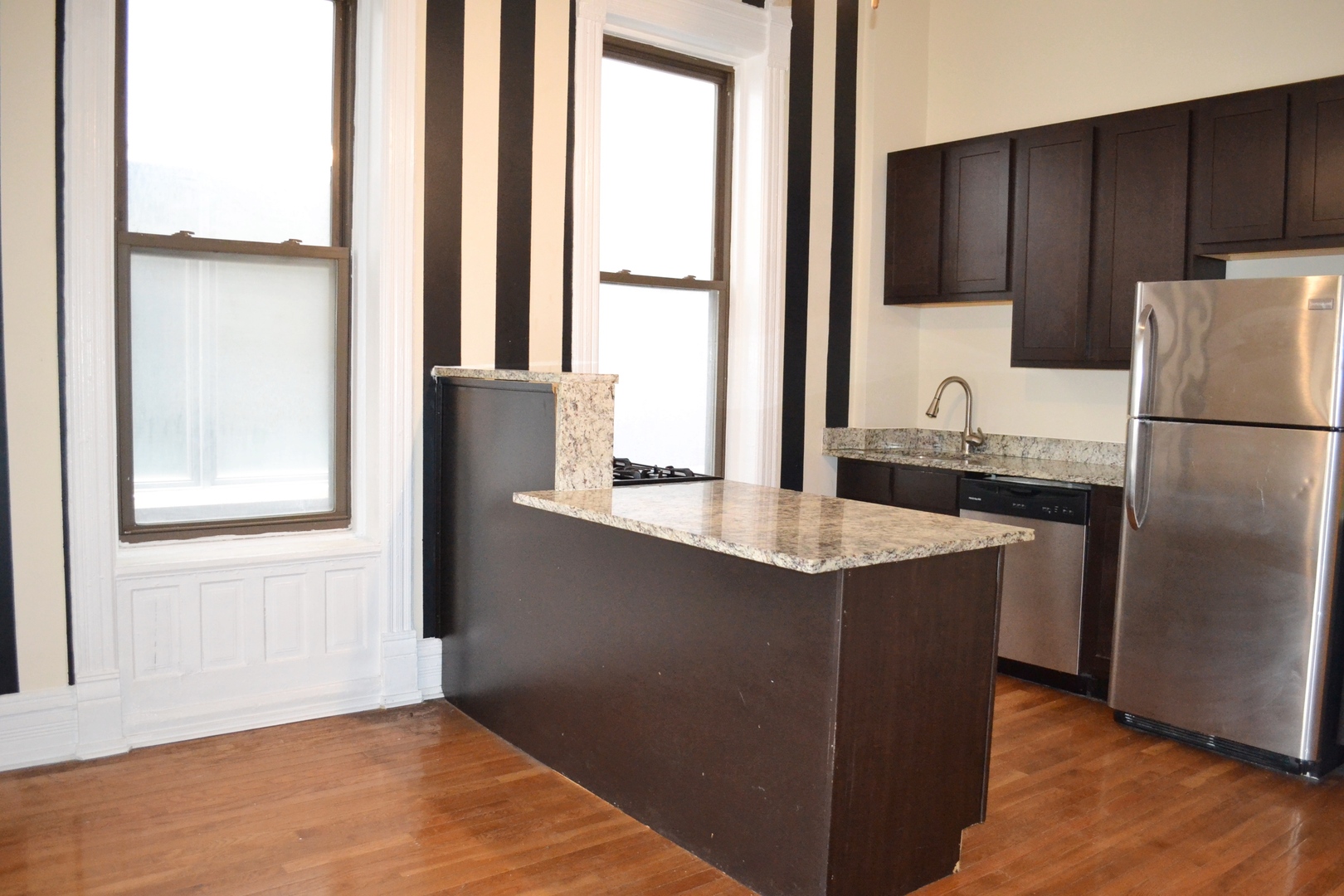 2050 W North Avenue 3