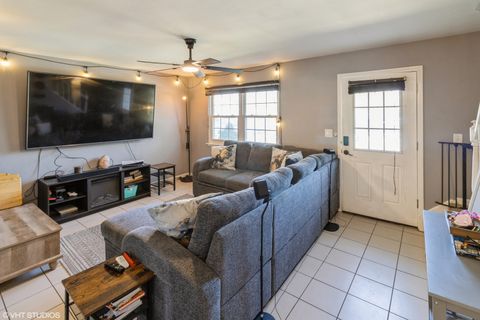 Tiny photo for 808 Bishop Court, Schaumburg, IL 60194 (MLS # 12496056)